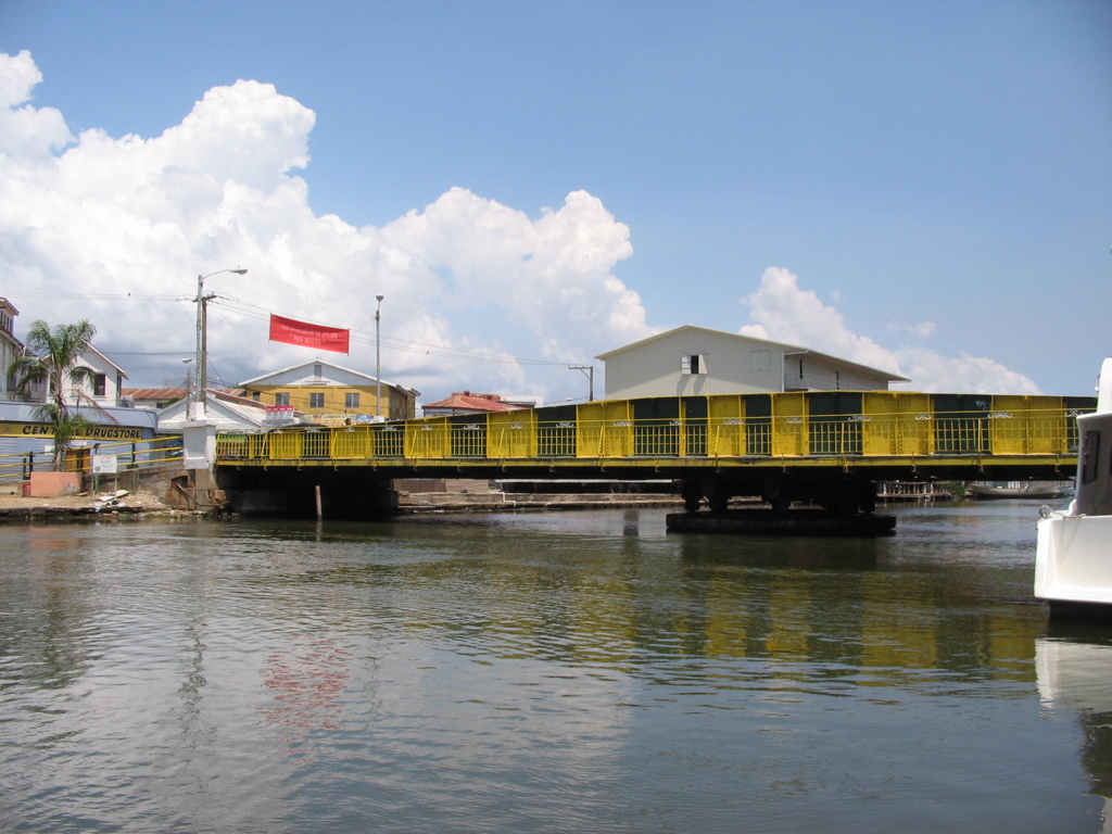 bridge between old town and Fort George